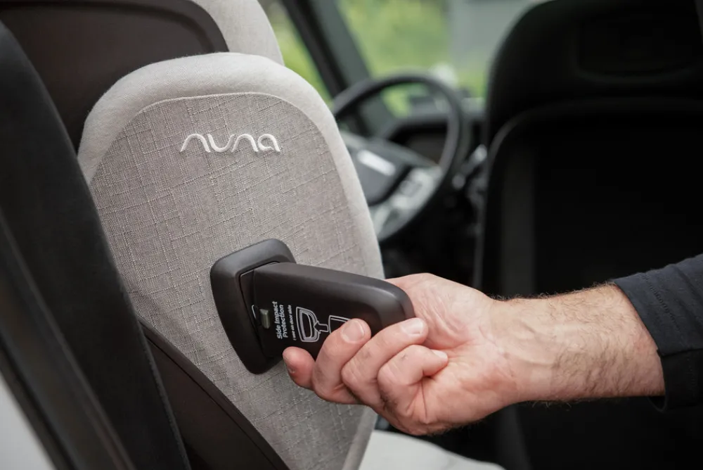 Nuna AACE lx - caviar- Autostole 100-150 Cm (4-12 År)