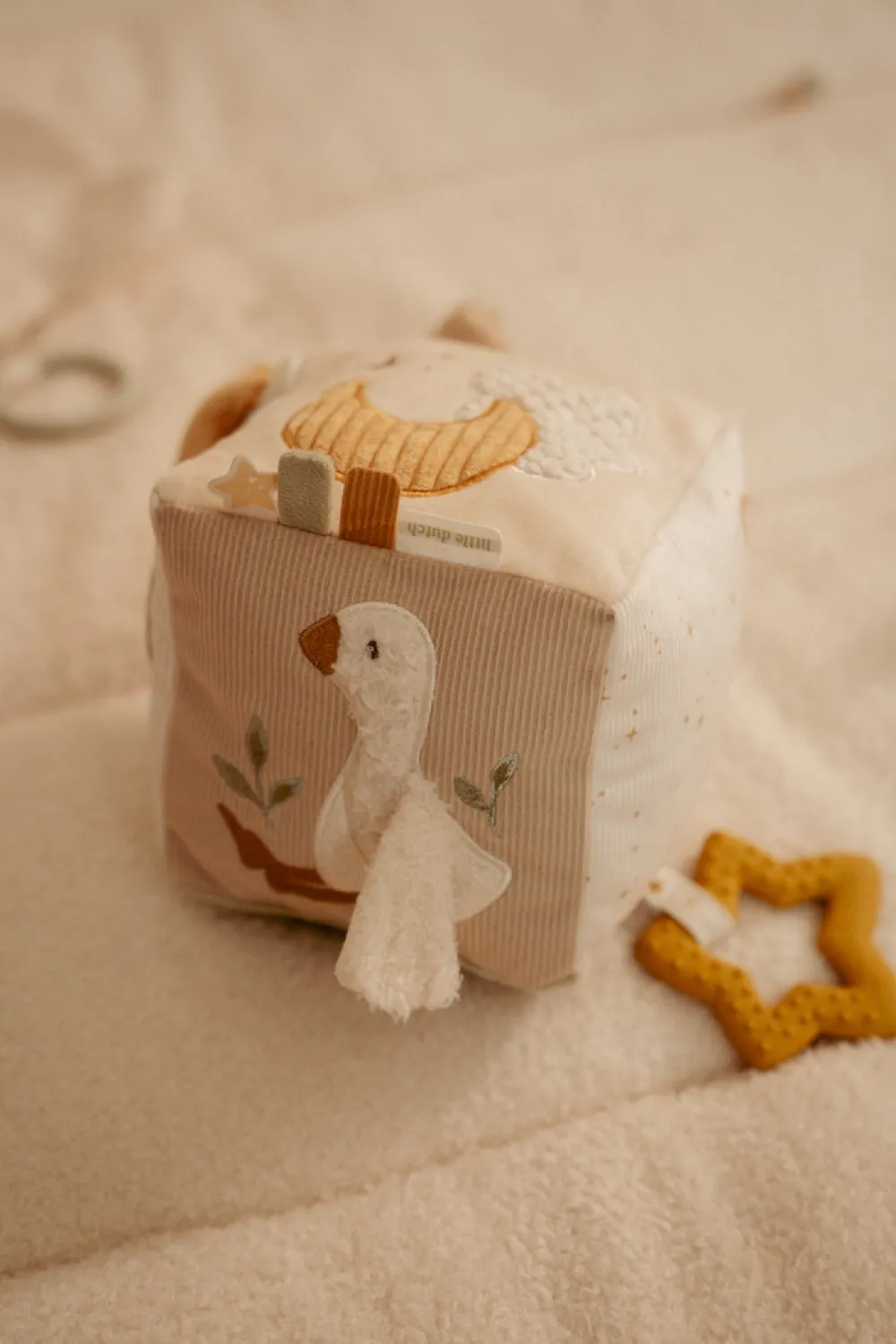 Little Dutch Aktivitetsterning- Aktivitetslegetøj