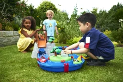 Aquaplay Adventureland 138x88cm med 57 dele- Leg I Haven