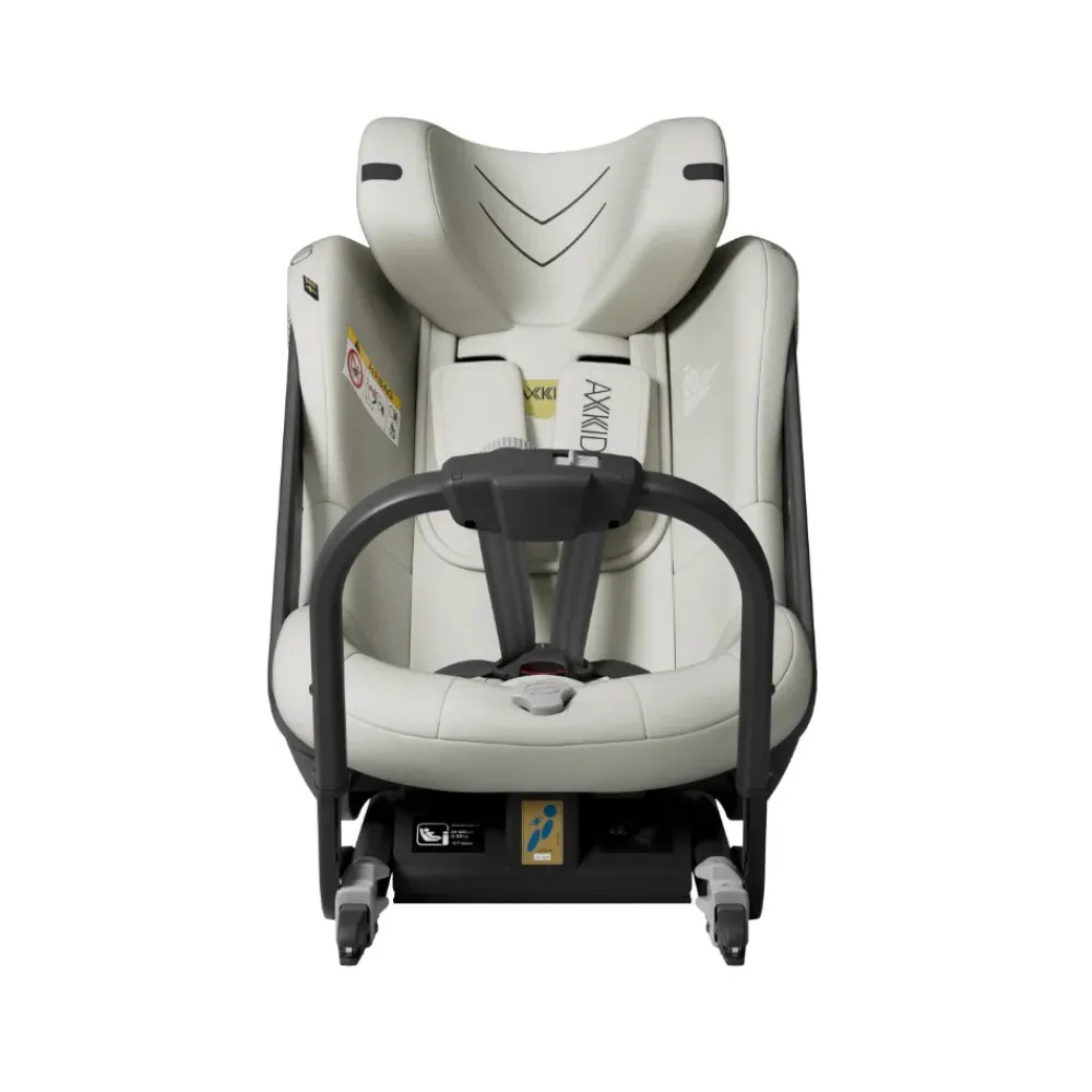 AXKID ONE 3 Beachgrass Beige- Autostole 61-105 Cm (3 Mdr.-4 År)