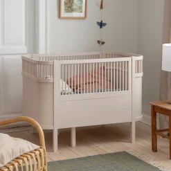Sebra Baby & Jr. seng - birchbark rose - FSC®-Børn Tremmesenge