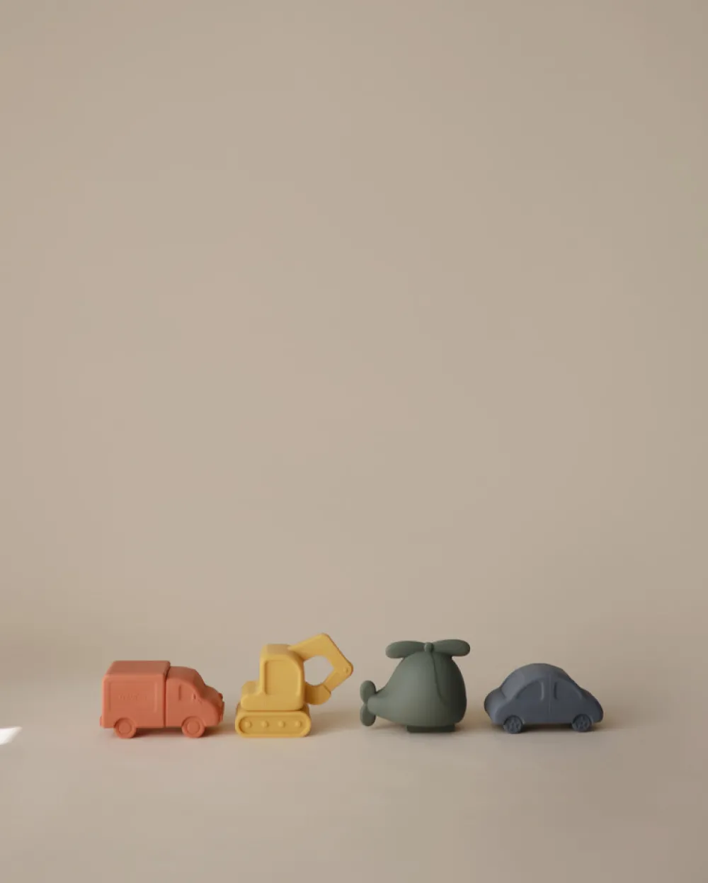 MUSHIE Badelegetøj 4-Pak - Biler- Badelegetøj