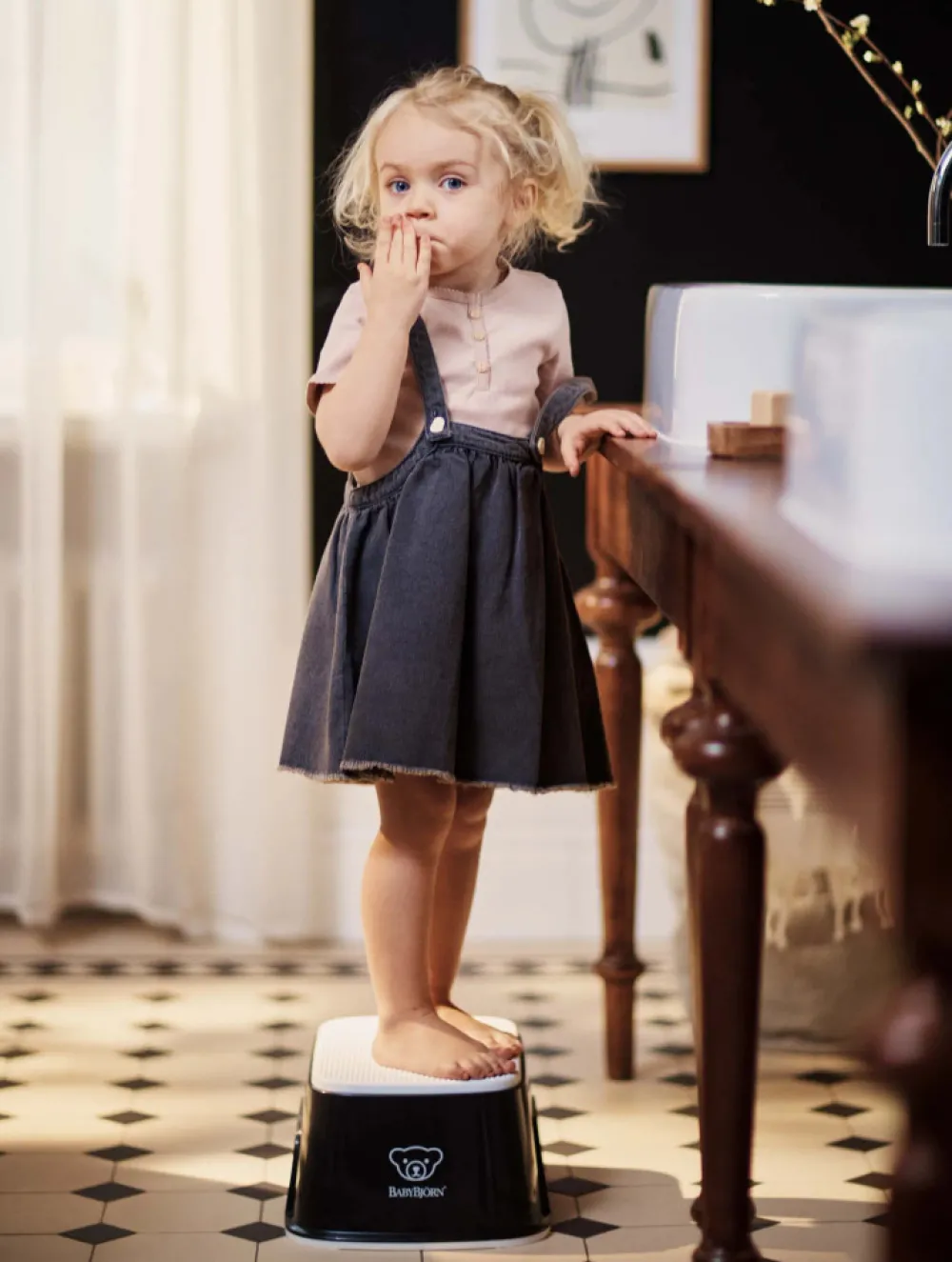 BabyBjörn Børnetaburet - sort- Potter, Toiletsæder & Skamler