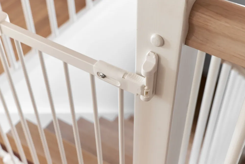 BabyDan EBBA - hvid- Sikkerhedsgitre