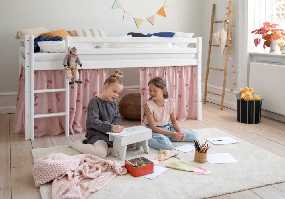 Hoppekids ECO Dream Halvhøj seng (delbar) hvid 90x200, med forhæng rød-Børn Pakkeløsninger|Juniorsenge