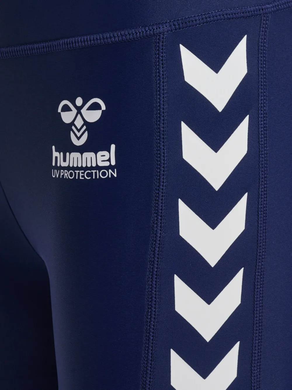hummel Fiji swim shorts - NAVY BLAZER- Badeshorts & Bluser