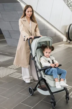 Britax Römer Flylite - Sage green- Klapvogne Med Flade Sæder|Rejseklapvogne