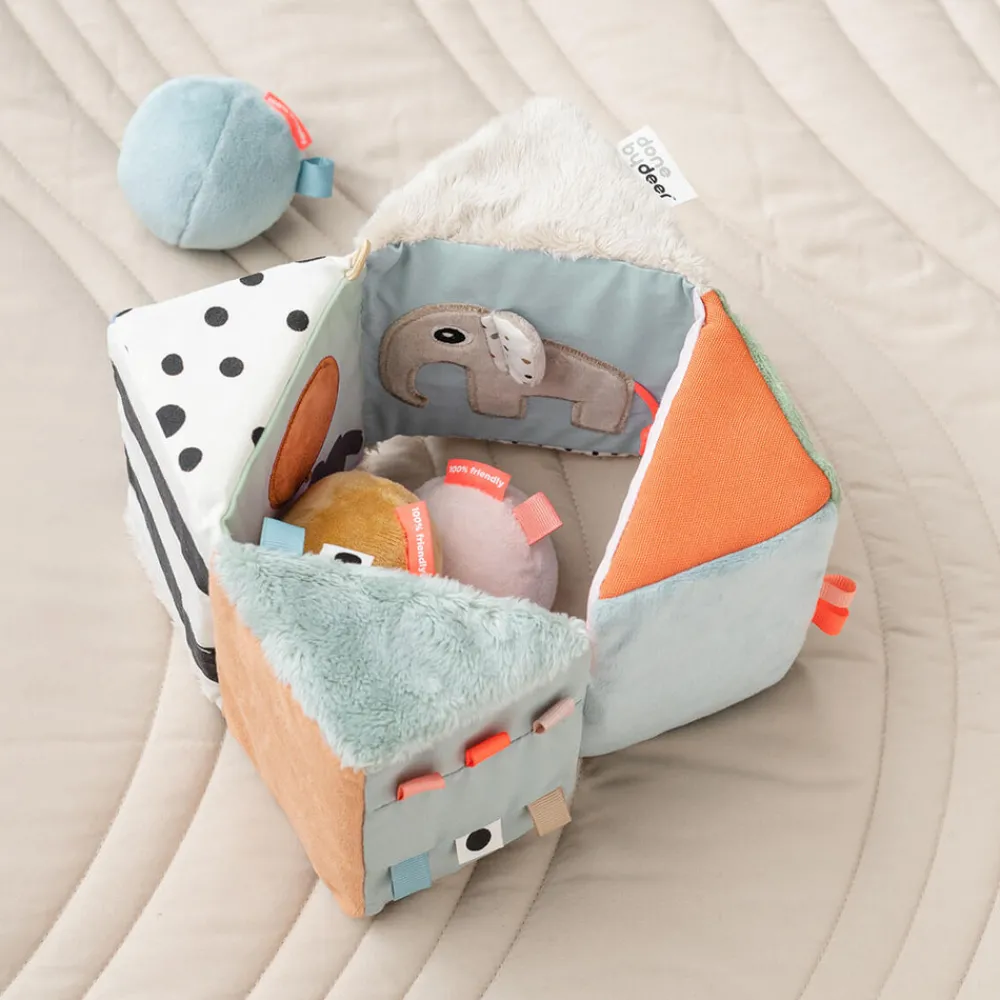 Done By Deer Folde-ud sanseterning Deer friends Farvemix- Legetøj Til Barnevogne & Autostole