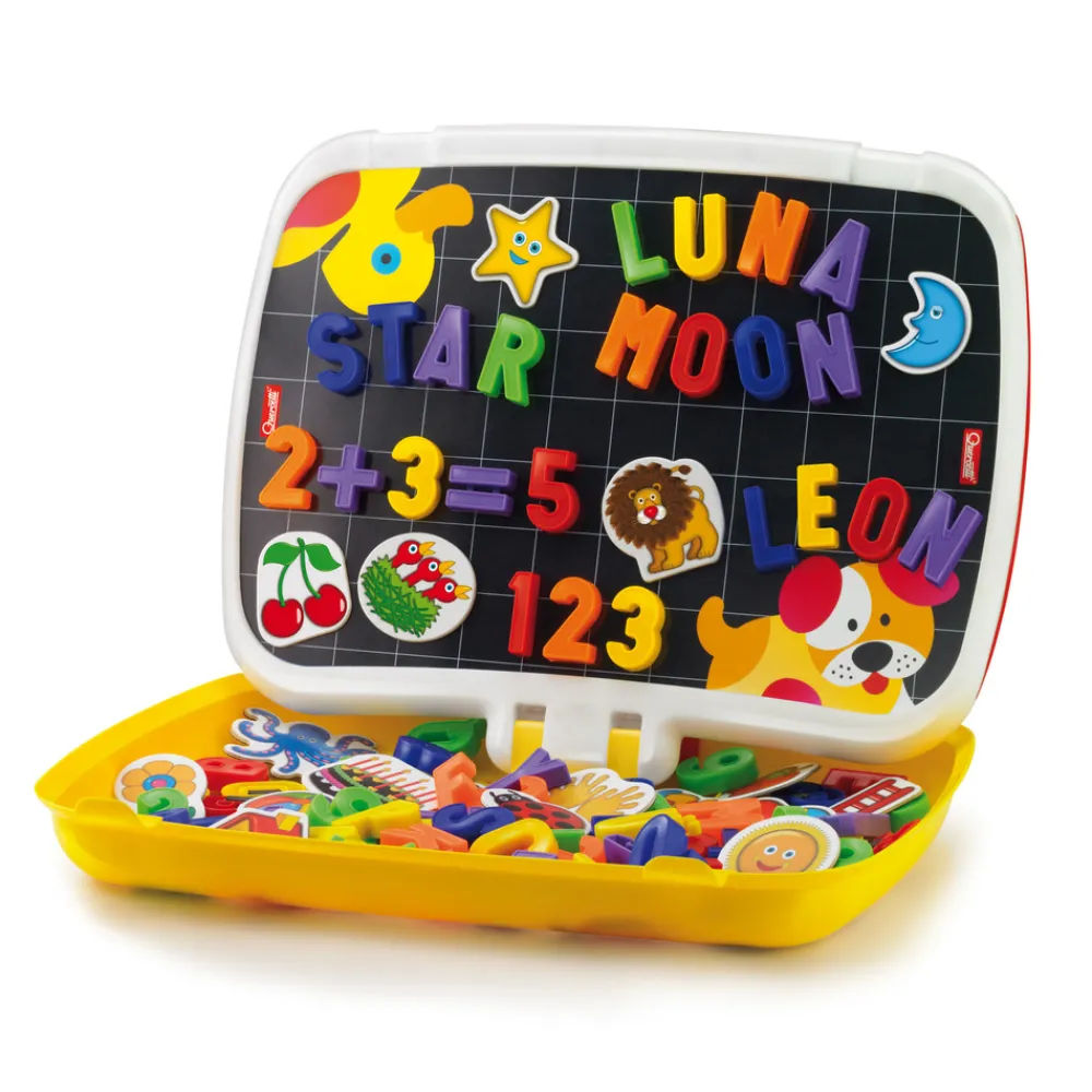 QUERCETTI Magnetiske bogstaver og tal - Sæt med tavle- Magnetlegesæt