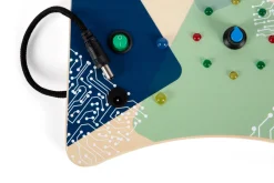 SMALL FOOT Motorikbræt med LED lys og knapper- Kuglebaner