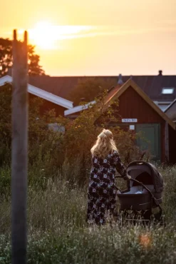 BASSON Nordic Lux - Dusty Navy- Barnevogne Med Langt Liggemål