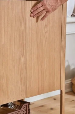 FLEXA Nova tremmeseng med puslebord - eg-Børn Pusleborde|Tremmesenge