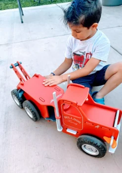 Moover Toys Ride-on Mack lastbil rød- Gåvogne & Aktivitetsborde