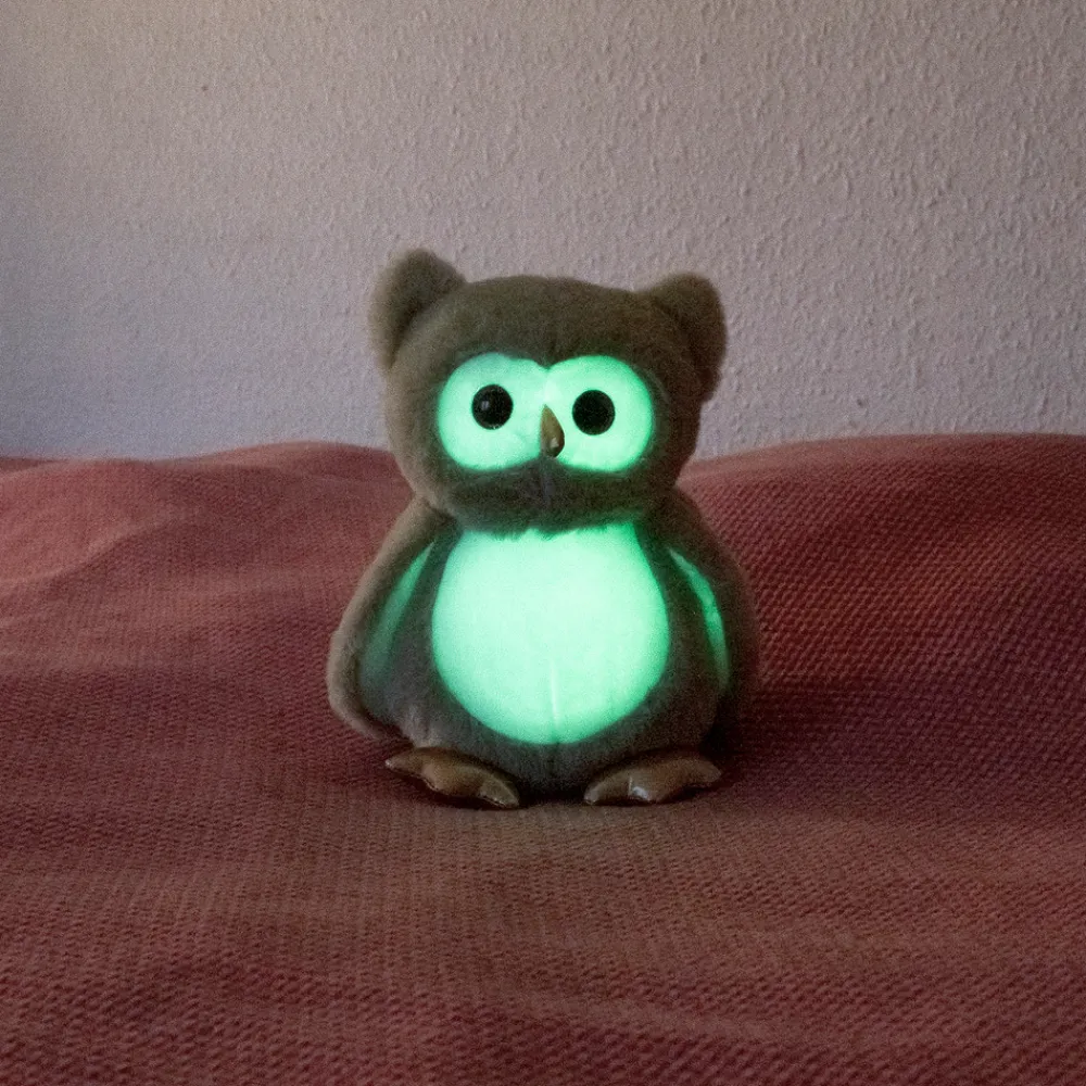 Teddykompaniet Selvlysende Ugle, plysdyr grøn, 25 cm- Bamser