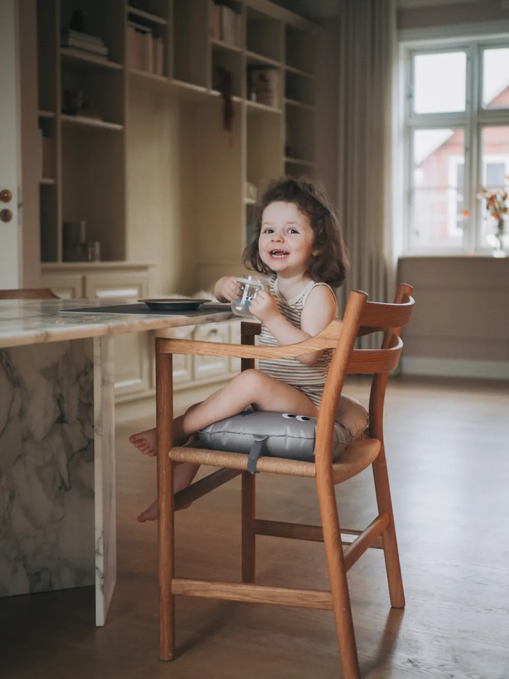 NOUI NOUI Siddepude - dino brun-Børn Tilbehør Til Højstole