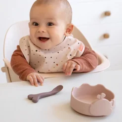 Done By Deer Silikone Stick & Stay skål og babyske Wally - Pudder- Service