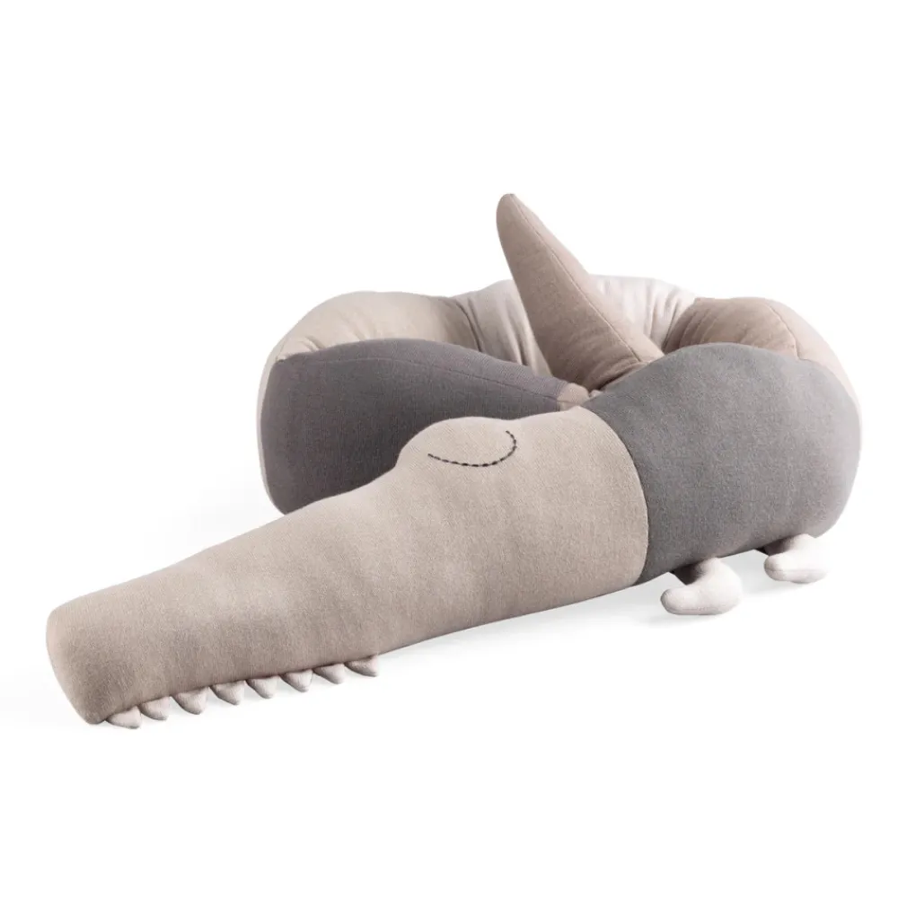 Sebra Sleepy Croc strikket pude - seabreeze beige-Børn Pyntepuder