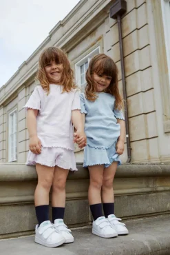 Copenhagen Colors Sommer pointelle t-shirt - DUSTY BLUE- T-Shirts & Toppe