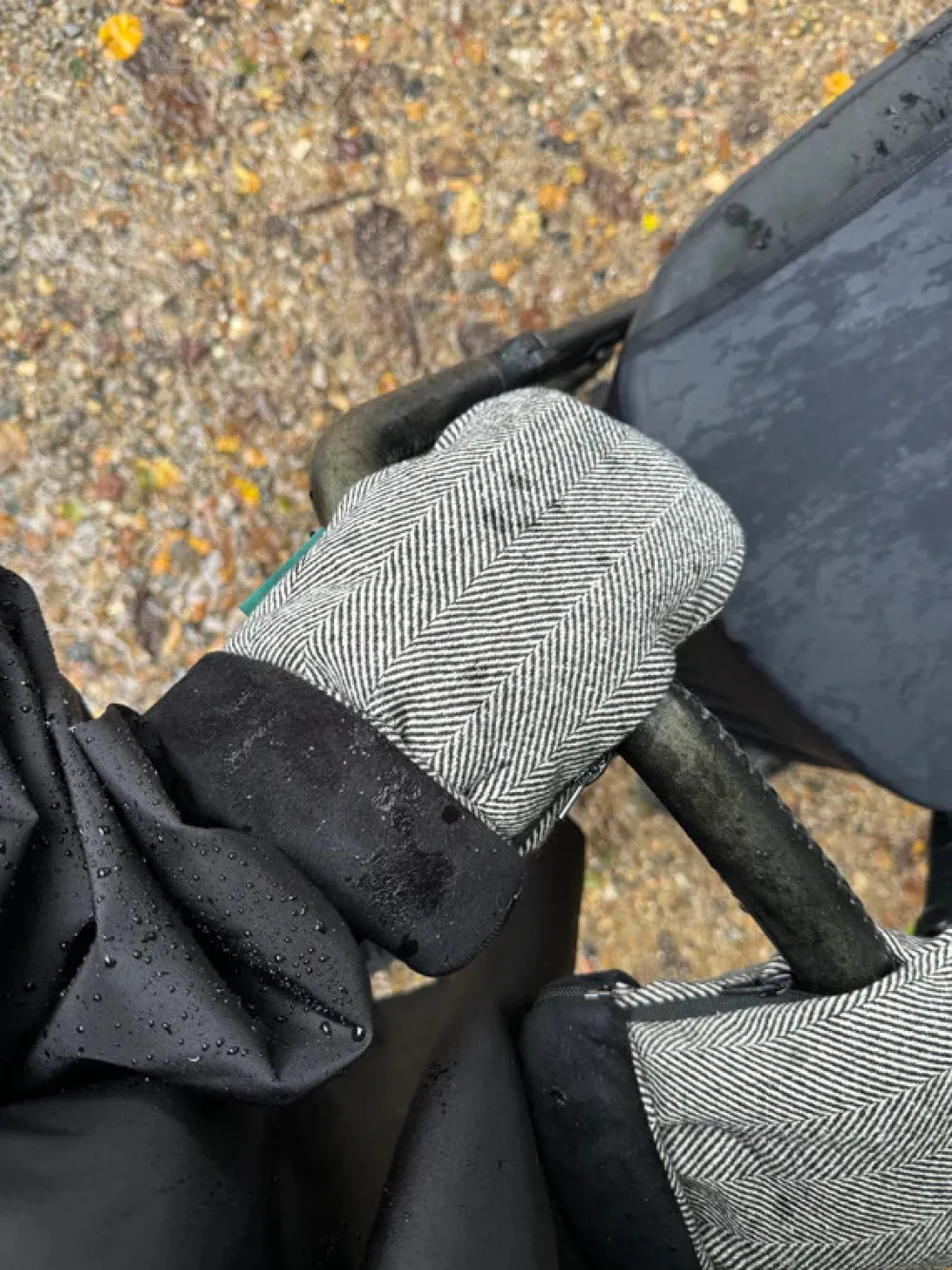 KongWalther Østerbro handsken - black strips- Vognhandsker