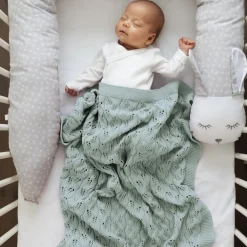 VINTER & BLOOM Striktæppe, bomuld, ECO - Sage green-Børn Tæpper