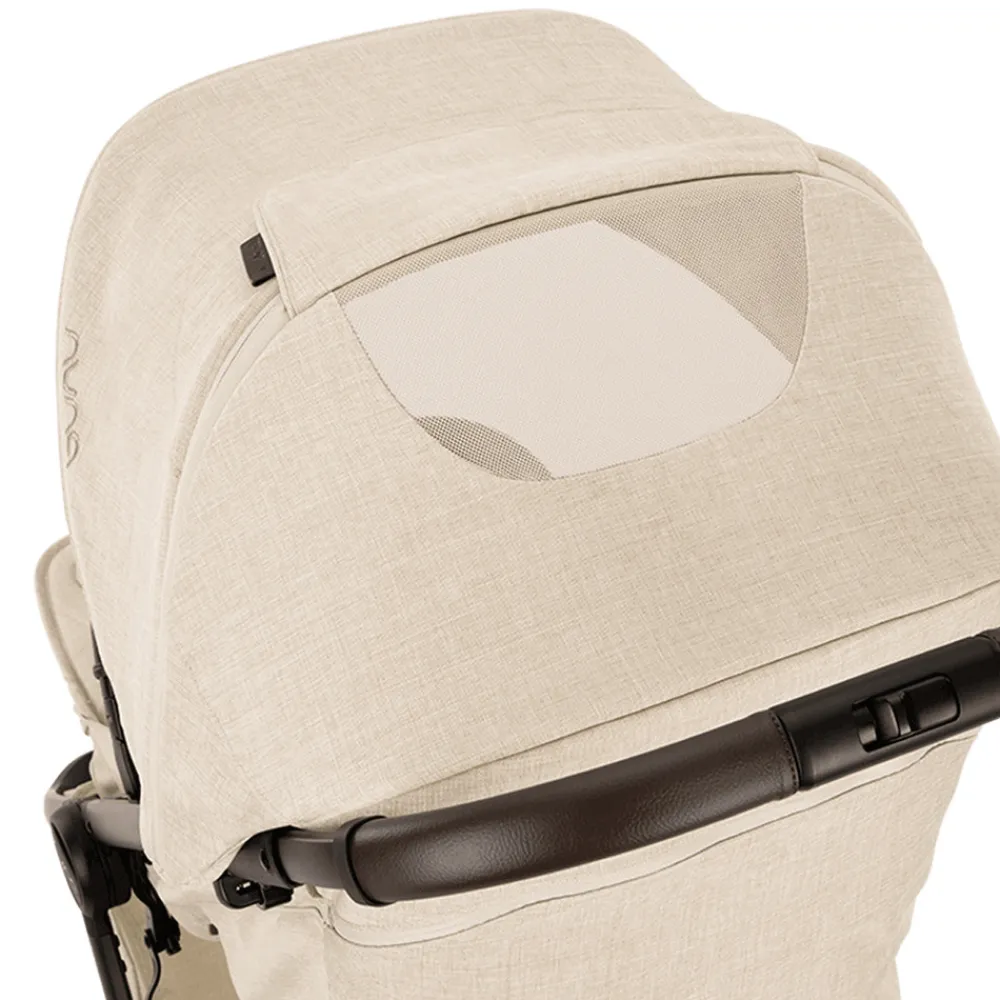 Nuna Trvl LX BMW Mica- Klapvogne Med Flade Sæder