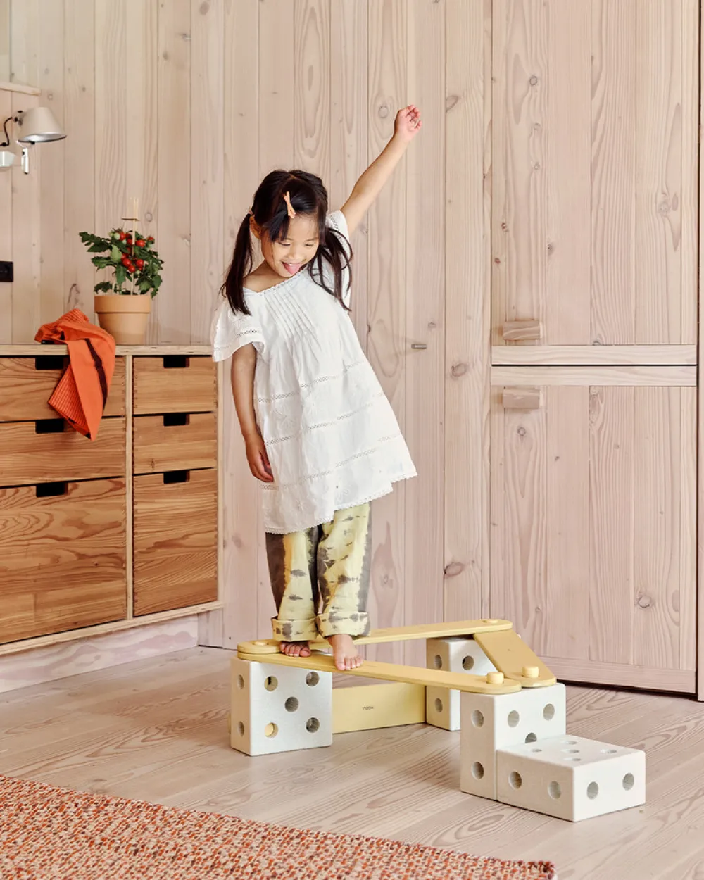 MODU 2x Balancebomme Honey Yellow- Tumlemøbler